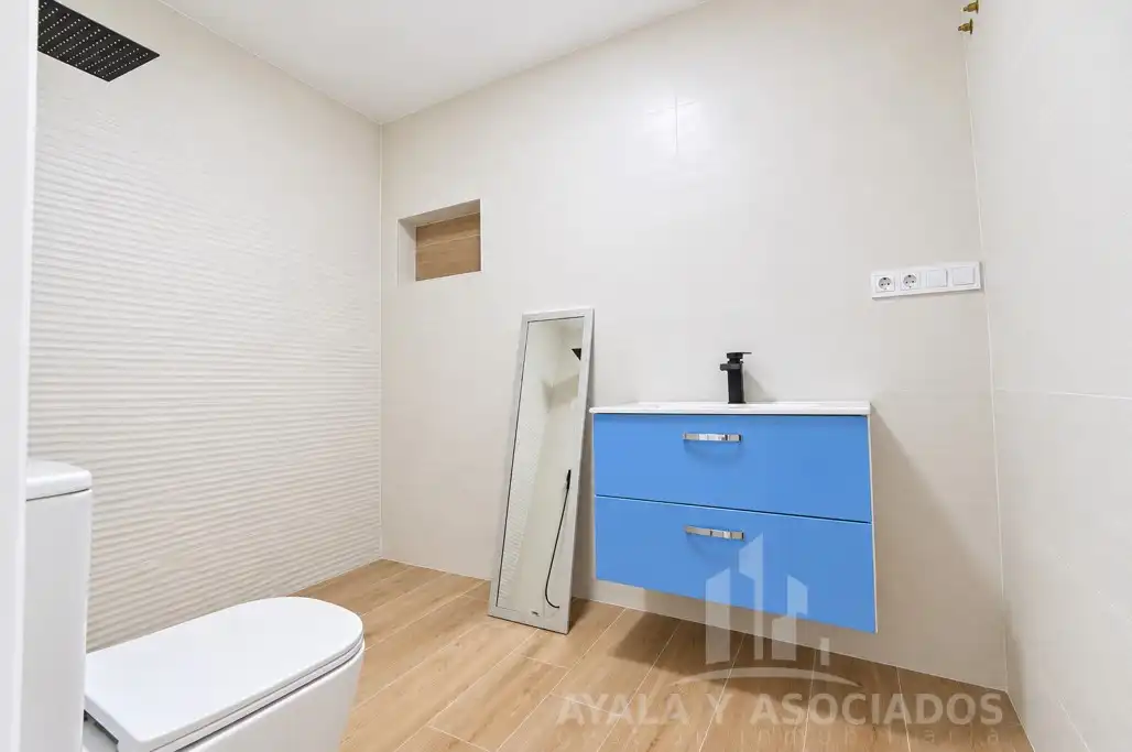Bany de Casa o xalet en venda en Cartagena amb Jardí privat i Piscina