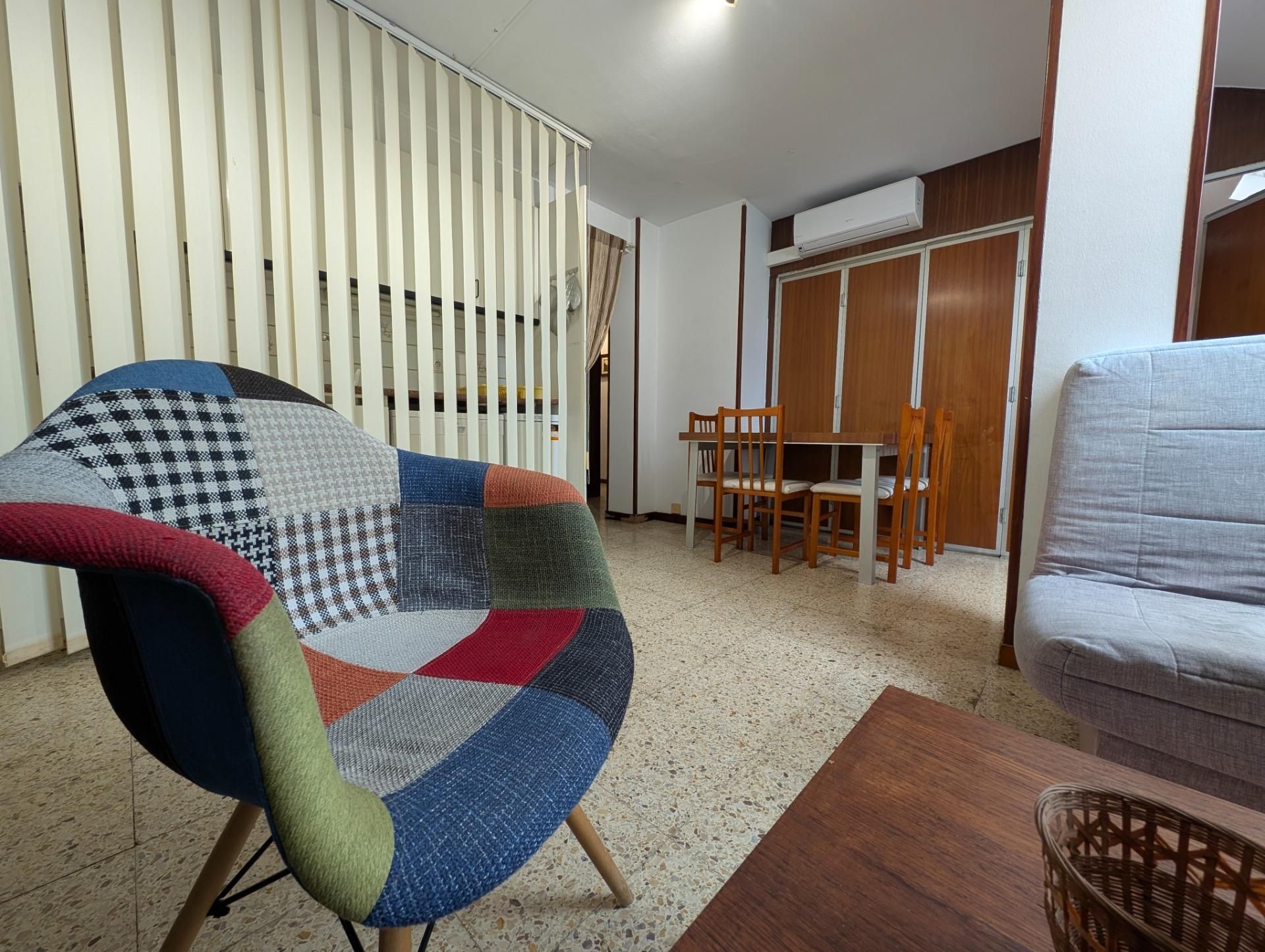 Sala d'estar de Estudi de lloguer en  Barcelona Capital amb Terrassa