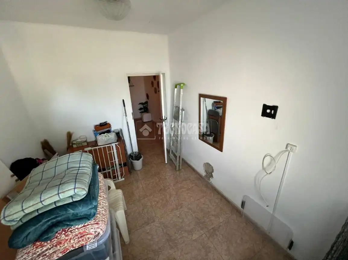 Habitación de Casa adosada en venta en Dos Hermanas