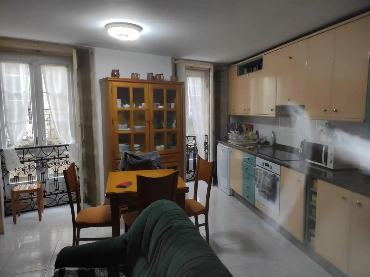 Cocina de Casa o chalet en venta en Santiago de Compostela  con Calefacción