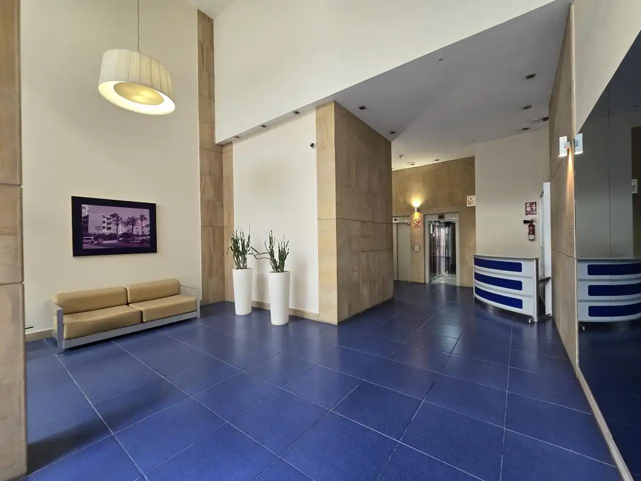 Piso en venta en Benidorm con Aire acondicionado, Terraza y Piscina