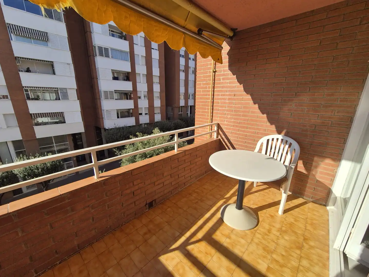 Flat with lift for sale in d'Antoni Gaudí, imagen 2