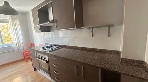 Foto 3 de Pis en venda a Carrer de Les Nou Cases, Bufalà, Barcelona