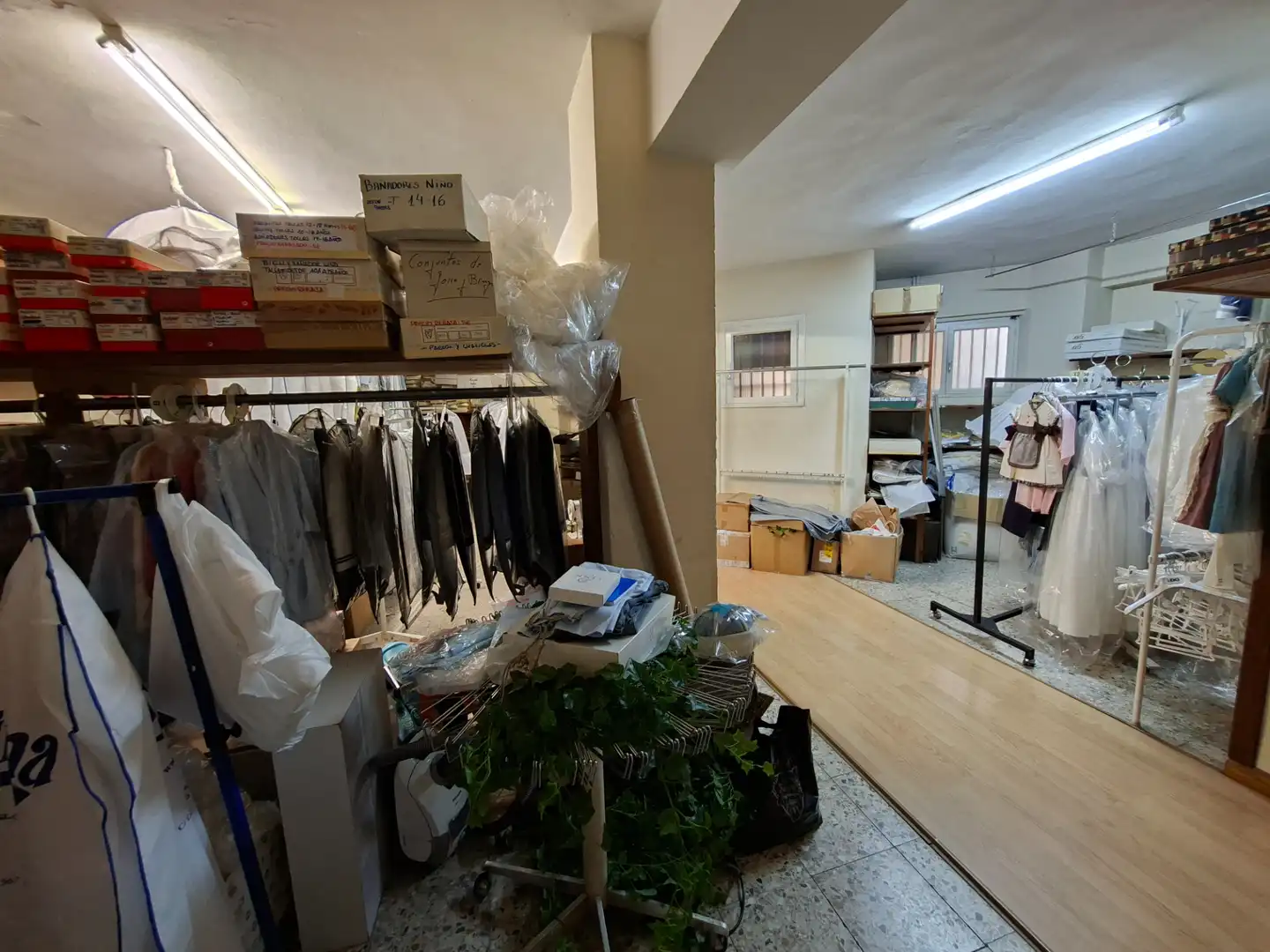 Gewerbefläche zum Verkauf in Calle Cabruñana 2, imagen 16