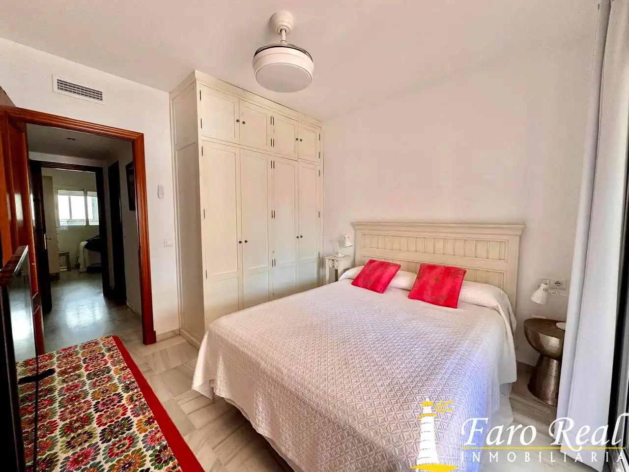 Dormitori de Àtic de lloguer en Sanlúcar de Barrameda amb Aire condicionat, Terrassa i Moblat