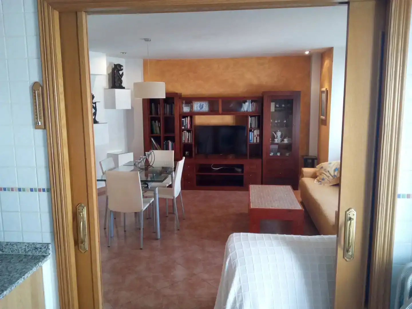 Wohnzimmer von Dachboden zur Miete in Gandia mit Klimaanlage, Möbliert und Balkon