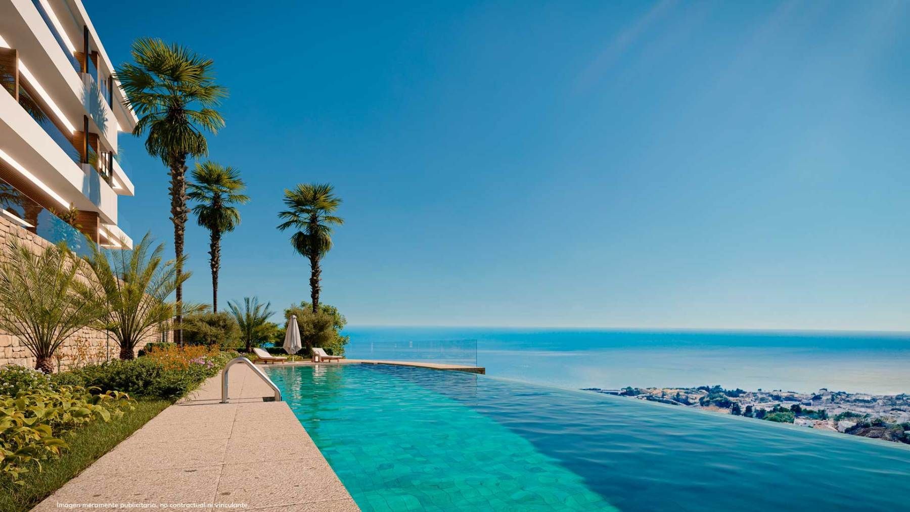 Swimming pool of Attic for sale in Fuengirola