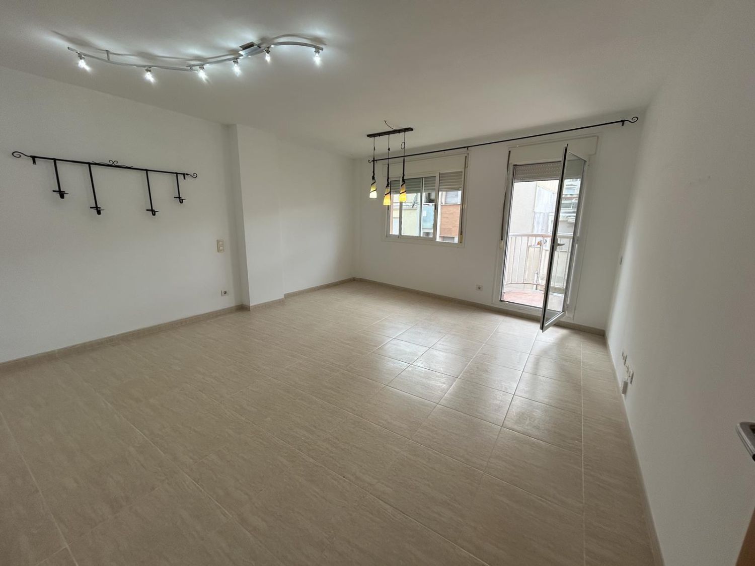 Living room of Apartment for sale in Sant Carles de la Ràpita  with Air Conditioner, Heating and Storage room