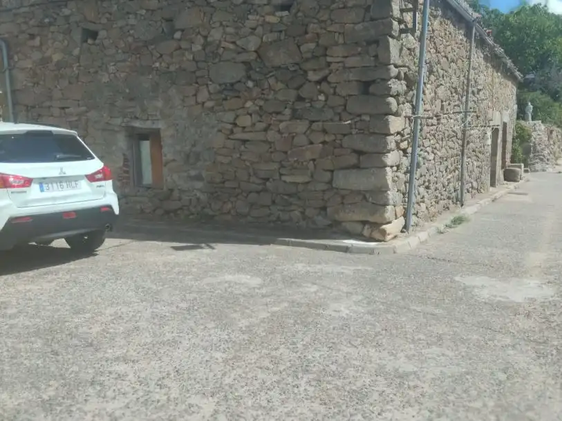 Aparcament de Casa o xalet en venda en Umbrías