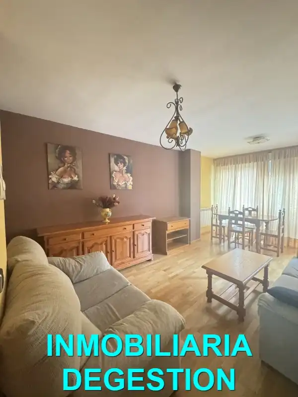 Piso en venta en Linares, Jaén