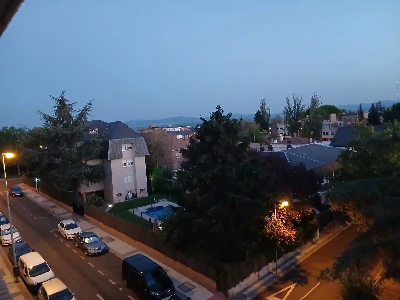Vista exterior de Piso en venta en Majadahonda con Aire acondicionado, Calefacción y Horno
