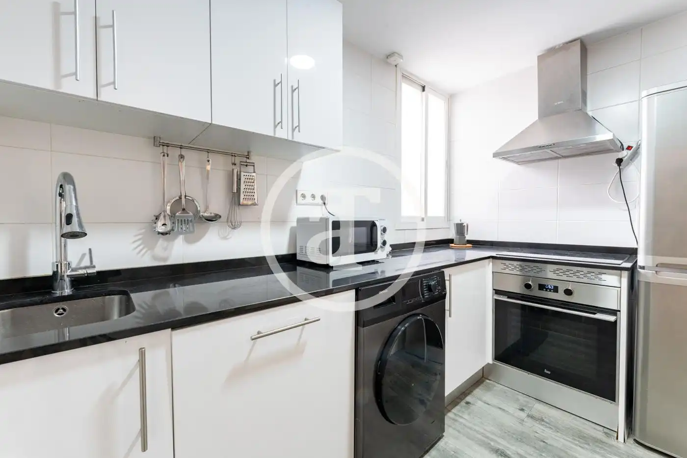 Kitchen of Flat for rent in Madrid  with Air Conditioner, Heating and Furnished