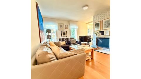 Foto 4 de Casa o chalet en venta en Calle Perdiz, Pino Alto - Navarredonda, Valdemorillo