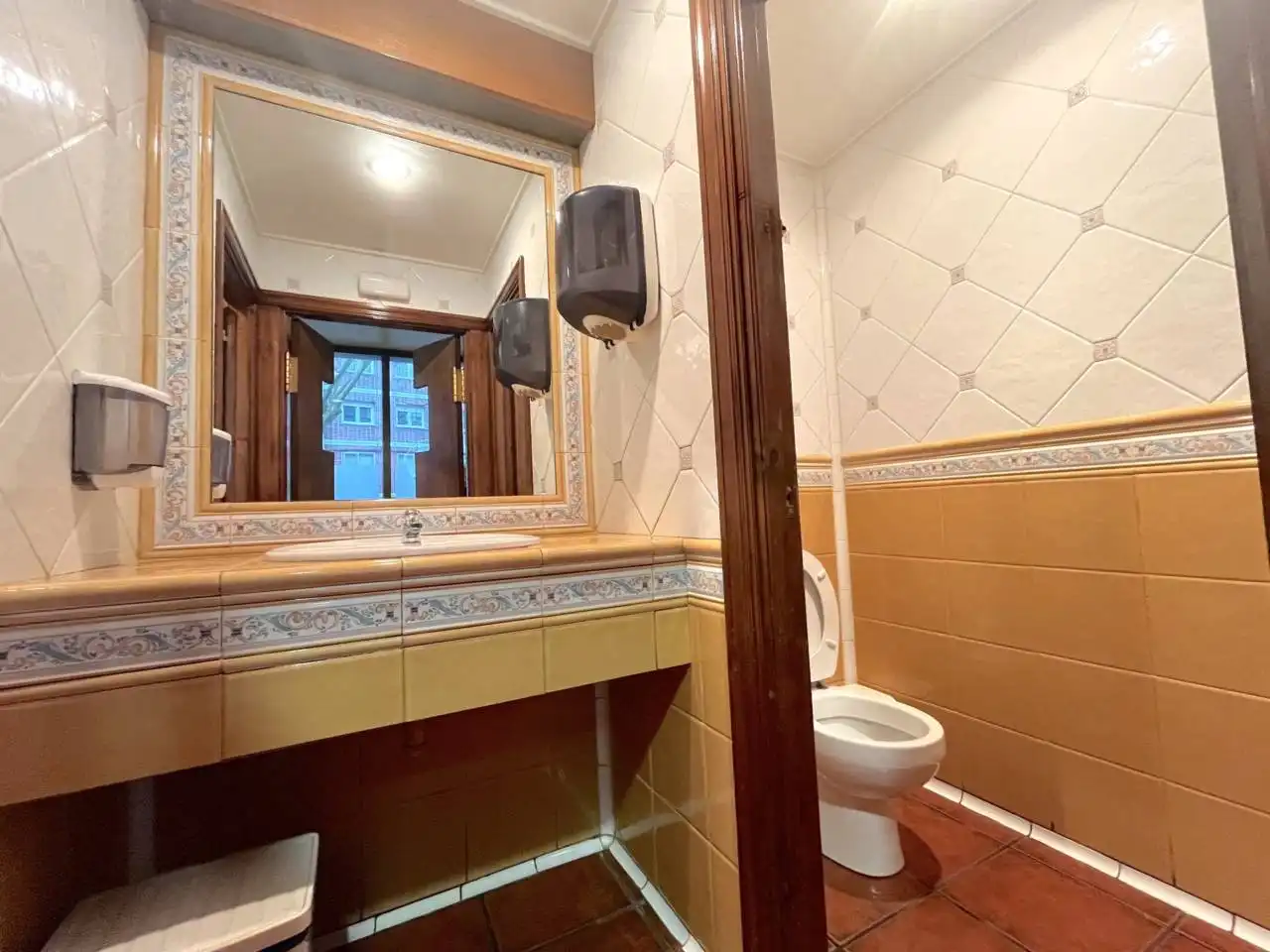 Baño de Nave industrial en venta en Leioa