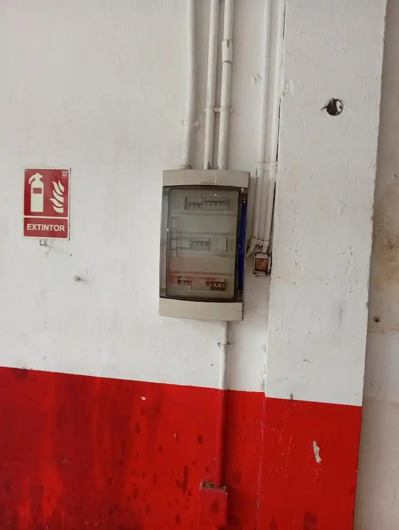 Exterior view of Commercial properties for rent in Zaragoza