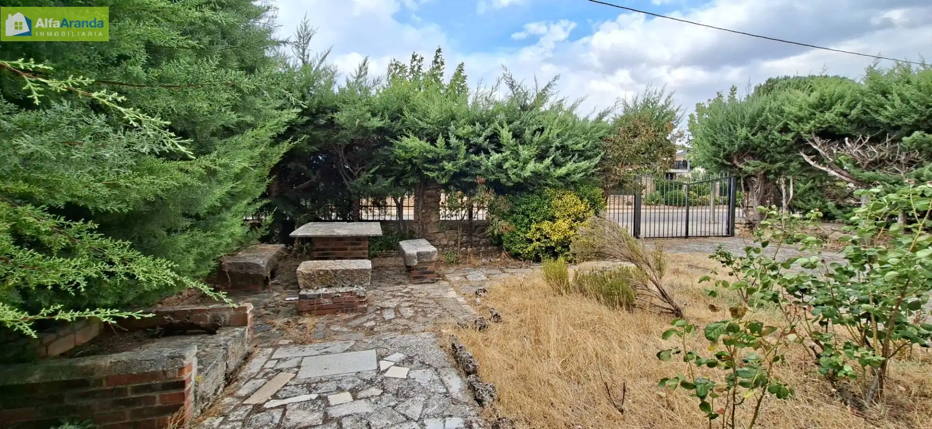 Casa o chalet en venta en Zazuar con Calefacción, Jardín privado y Trastero