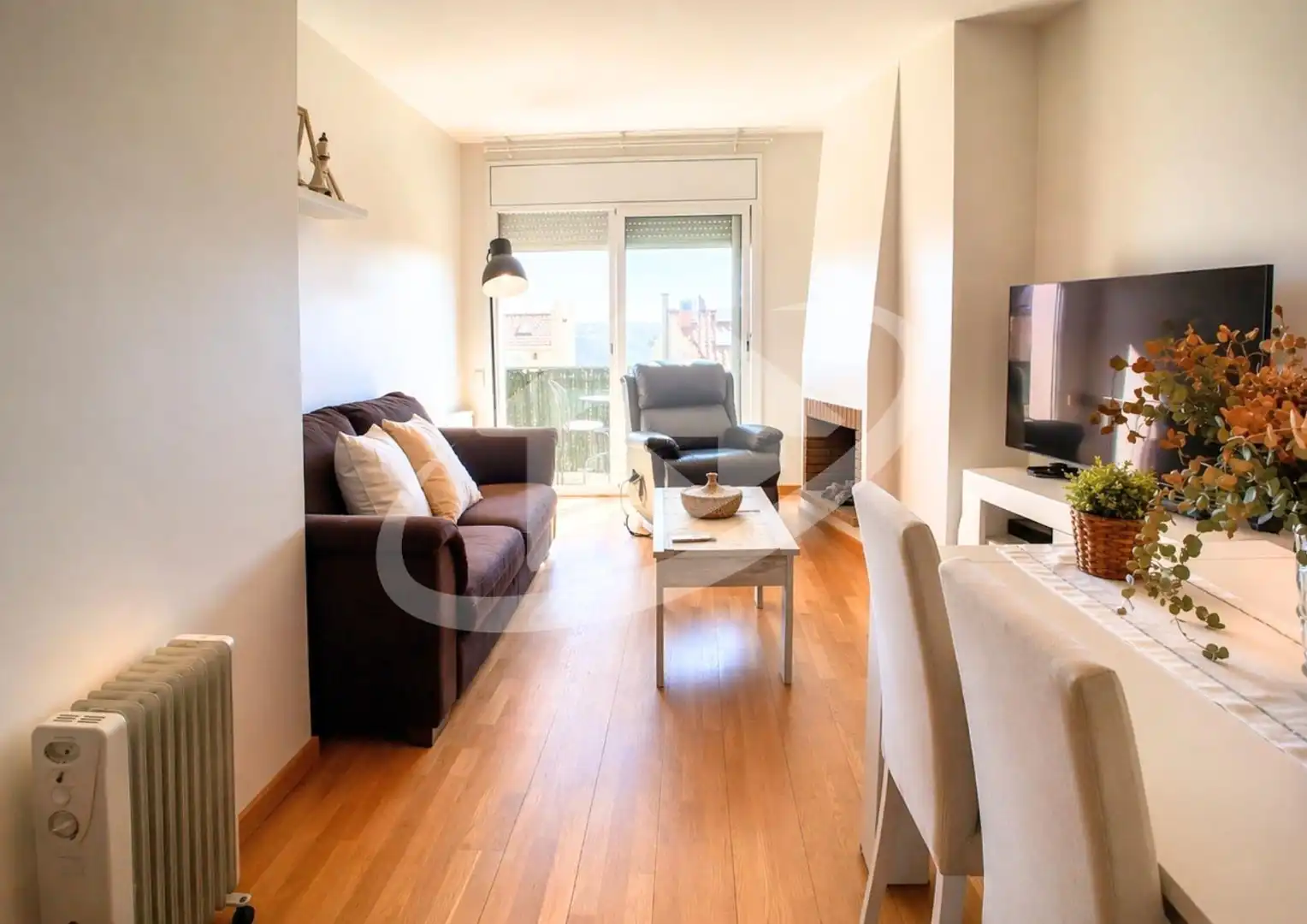 Living room of Flat for sale in Sabadell  with Parquet flooring, Storage room and Balcony