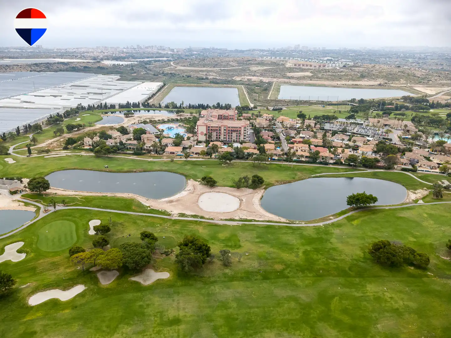 Vista exterior de Casa o chalet en venta en Mutxamel con Aire acondicionado, Terraza y Piscina