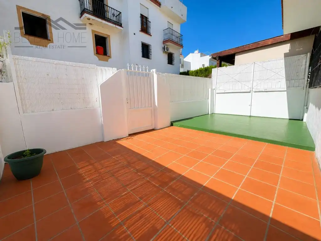 Casa a schiera in vendita a Calle Doctor Alvarez Leyva, imagen 3