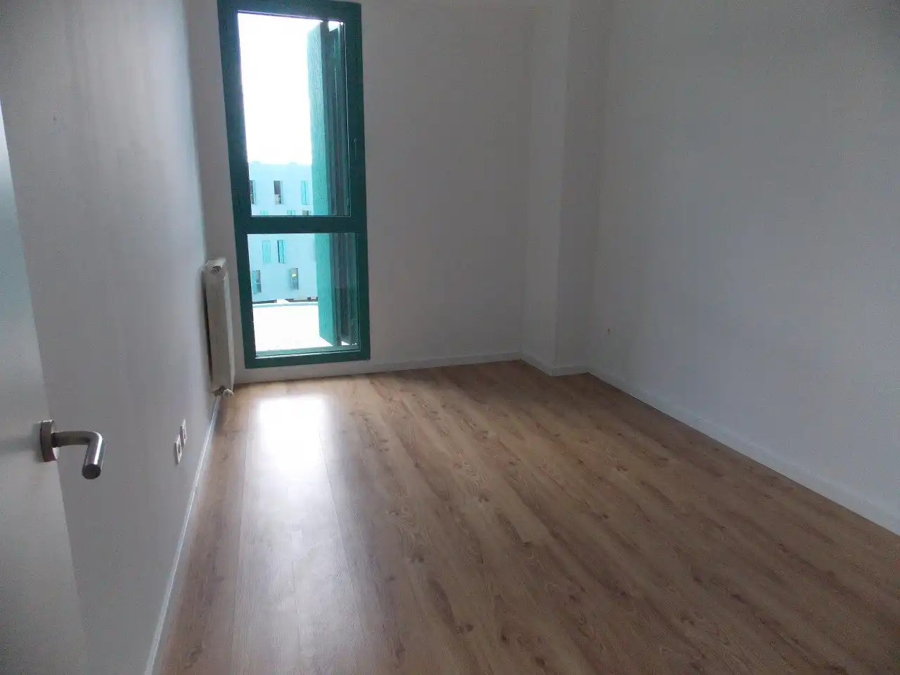 Habitación de Apartamento en venta en  Logroño con Piscina