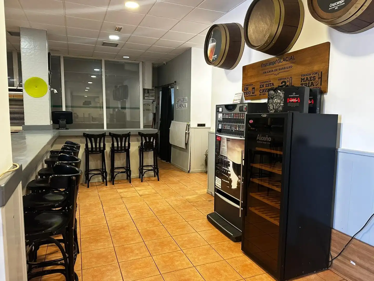Geschaftsraum zur Miete in Ronda Sur