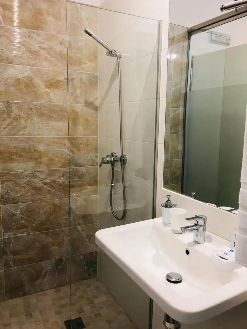 Study for rent in Teso de la Feria - Arrabal