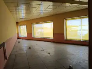 Oficina de alquiler en Humanes de Madrid con Calefacción