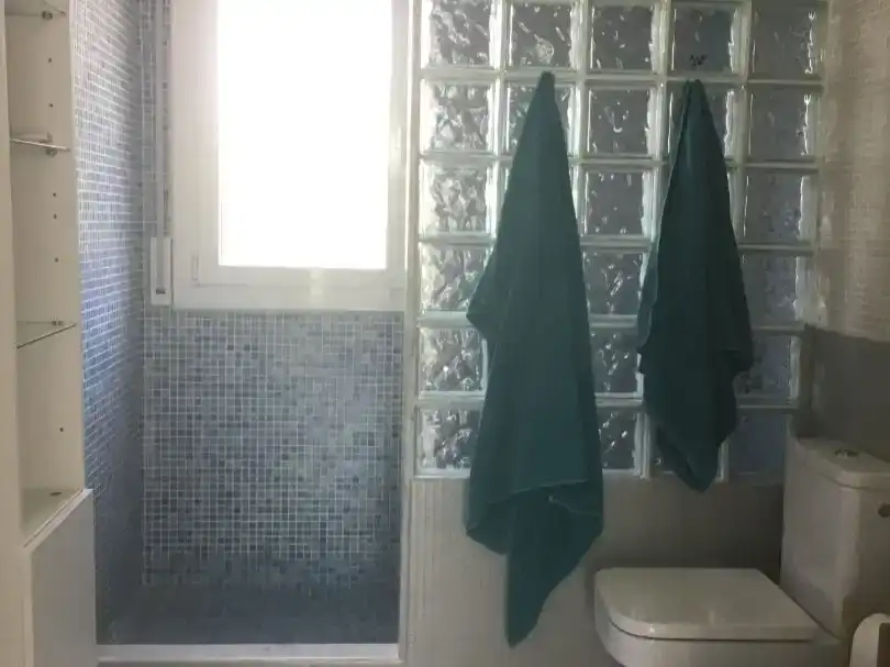 Baño de Casa o chalet de alquiler en Vallromanes con Jardín privado, Trastero y Piscina