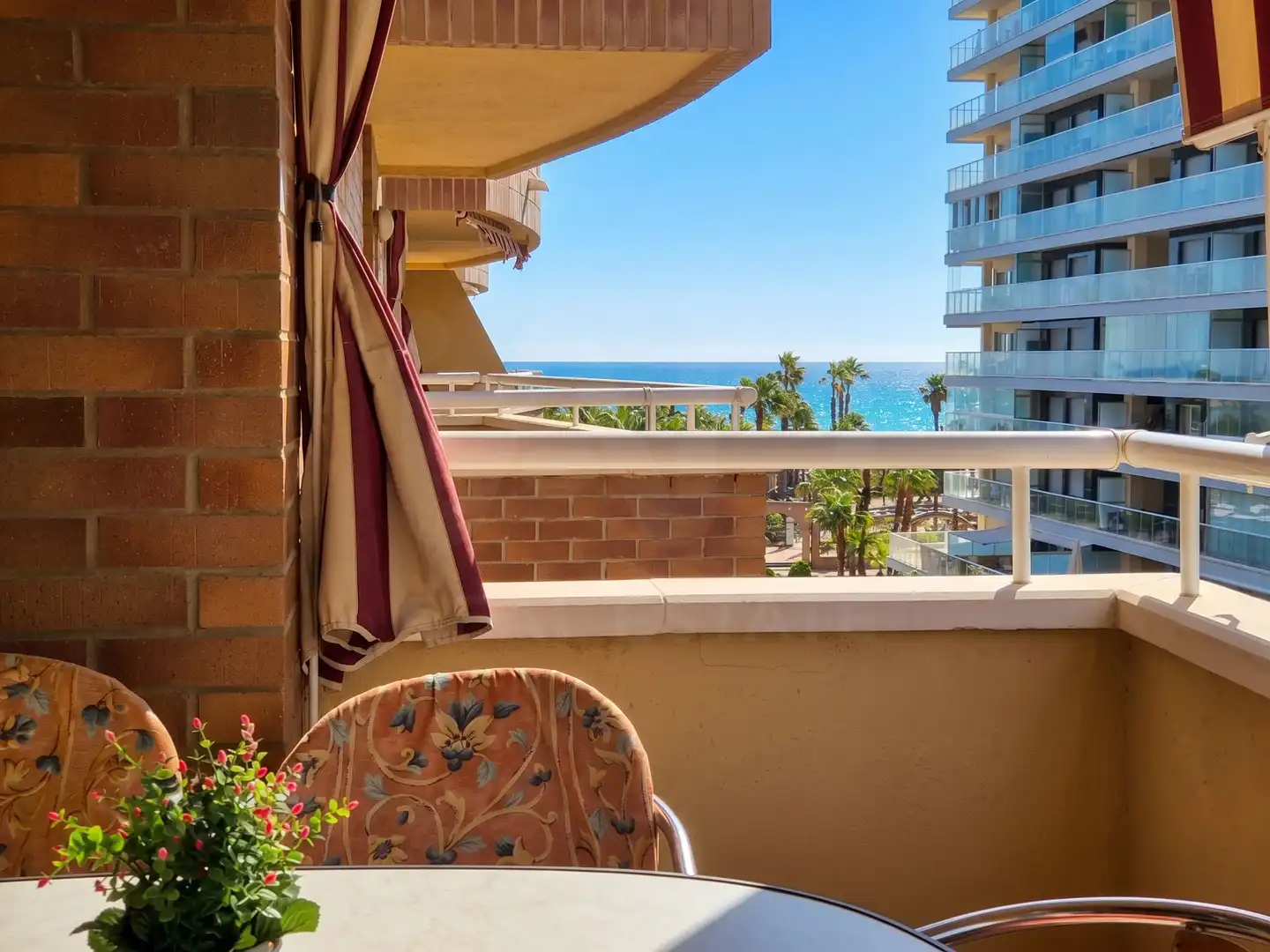Wohnung mit Pool zum Verkauf in Calle les Amplàries 11, imagen 2