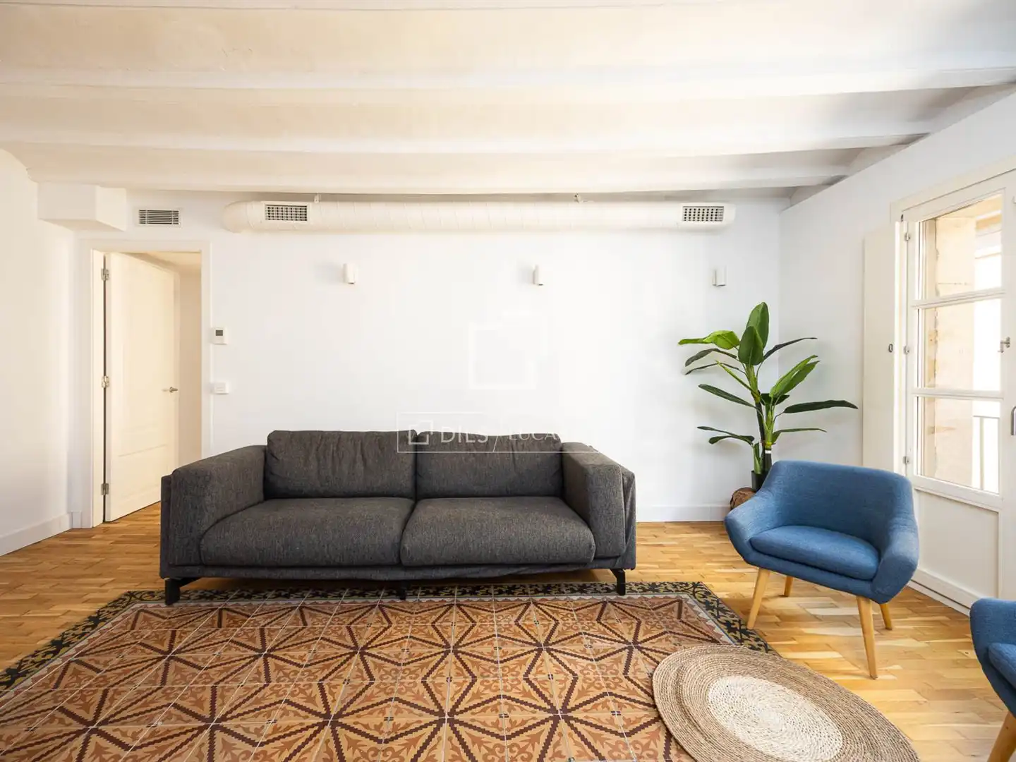 Sala d'estar de Pis en venda en Barcelona amb Aire condicionat, Calefacció i Parquet