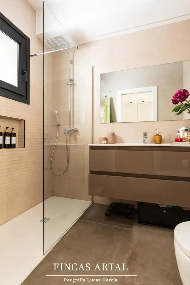 Baño de Piso en venta en Zaragoza con Aire acondicionado, Calefacción y Terraza