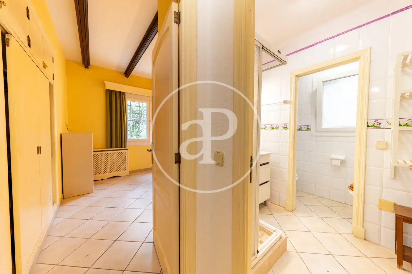 Bathroom of Houses for sale in Calvià  with Air Conditioner, Heating and Terrace