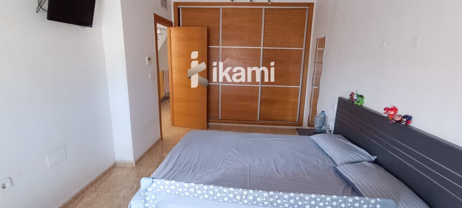 Habitación de Casa adosada en venta en Torre-Pacheco con Aire acondicionado, Calefacción y Jardín privado