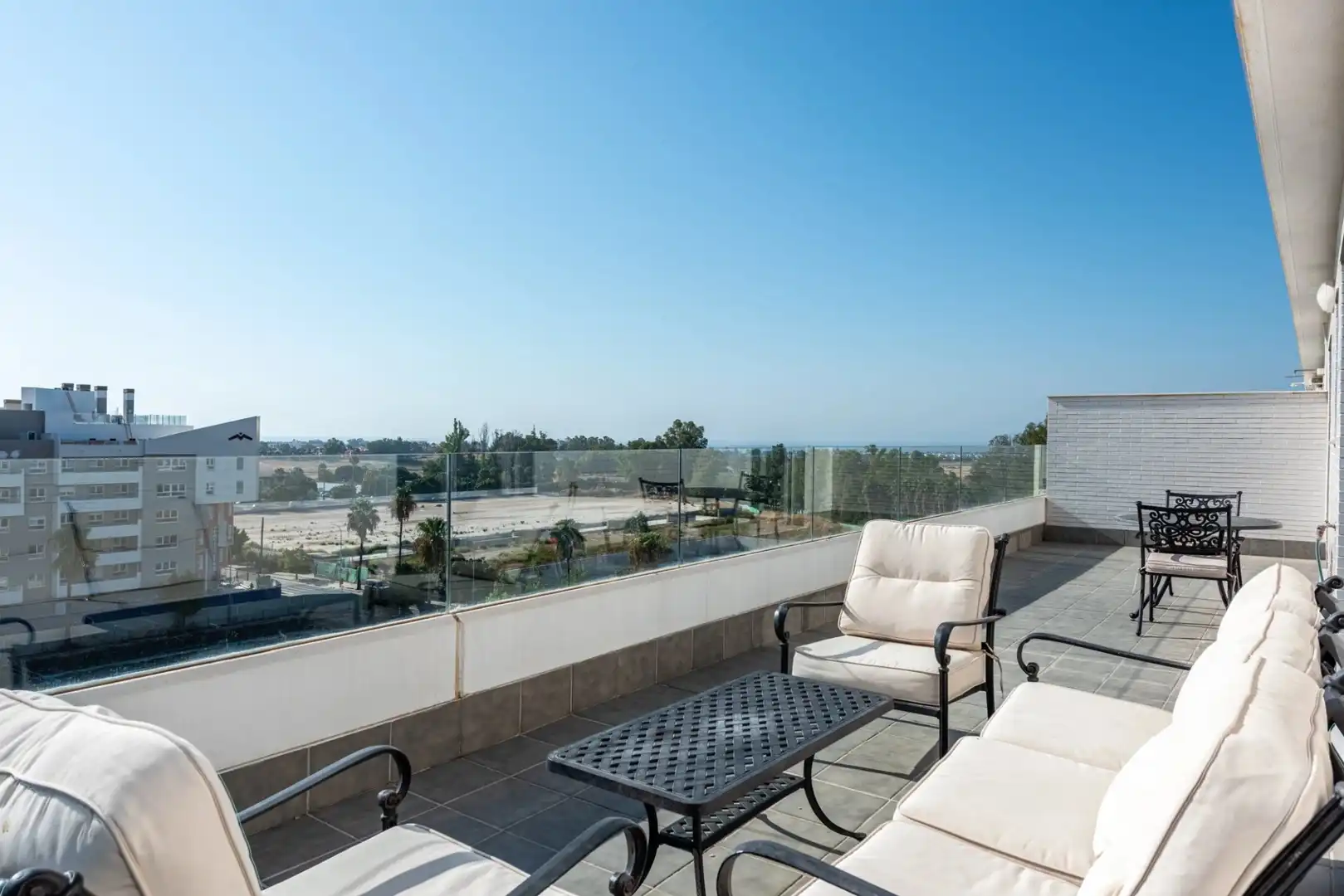 Terraza de Ático en venta en Marbella con Aire acondicionado, Terraza y Trastero