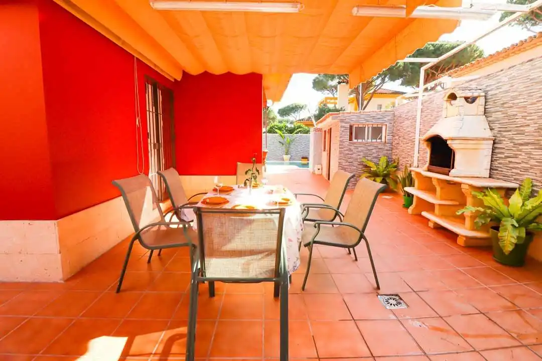 Houses for sale in La Barrosa