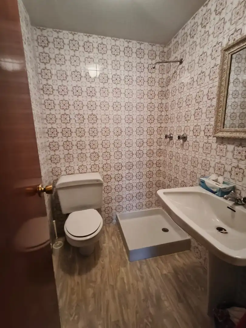 Baño de Oficina de alquiler en Getxo  con Aire acondicionado y Calefacción