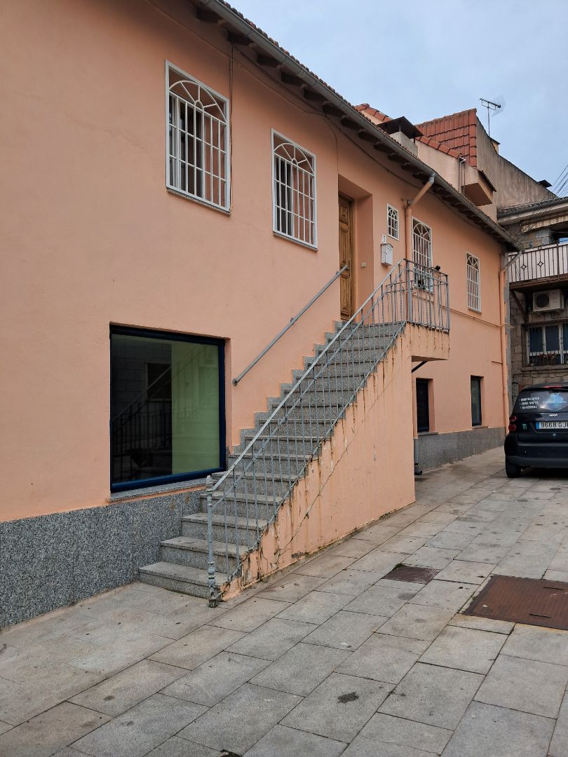 Exterior view of Building for sale in Alpedrete