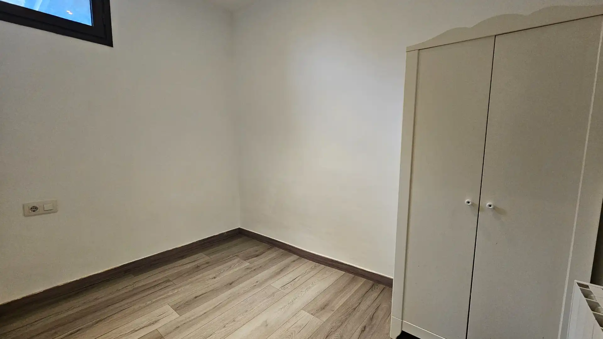 Habitación de Finca rústica en venta en Agullana con Calefacción, Jardín privado y Parquet