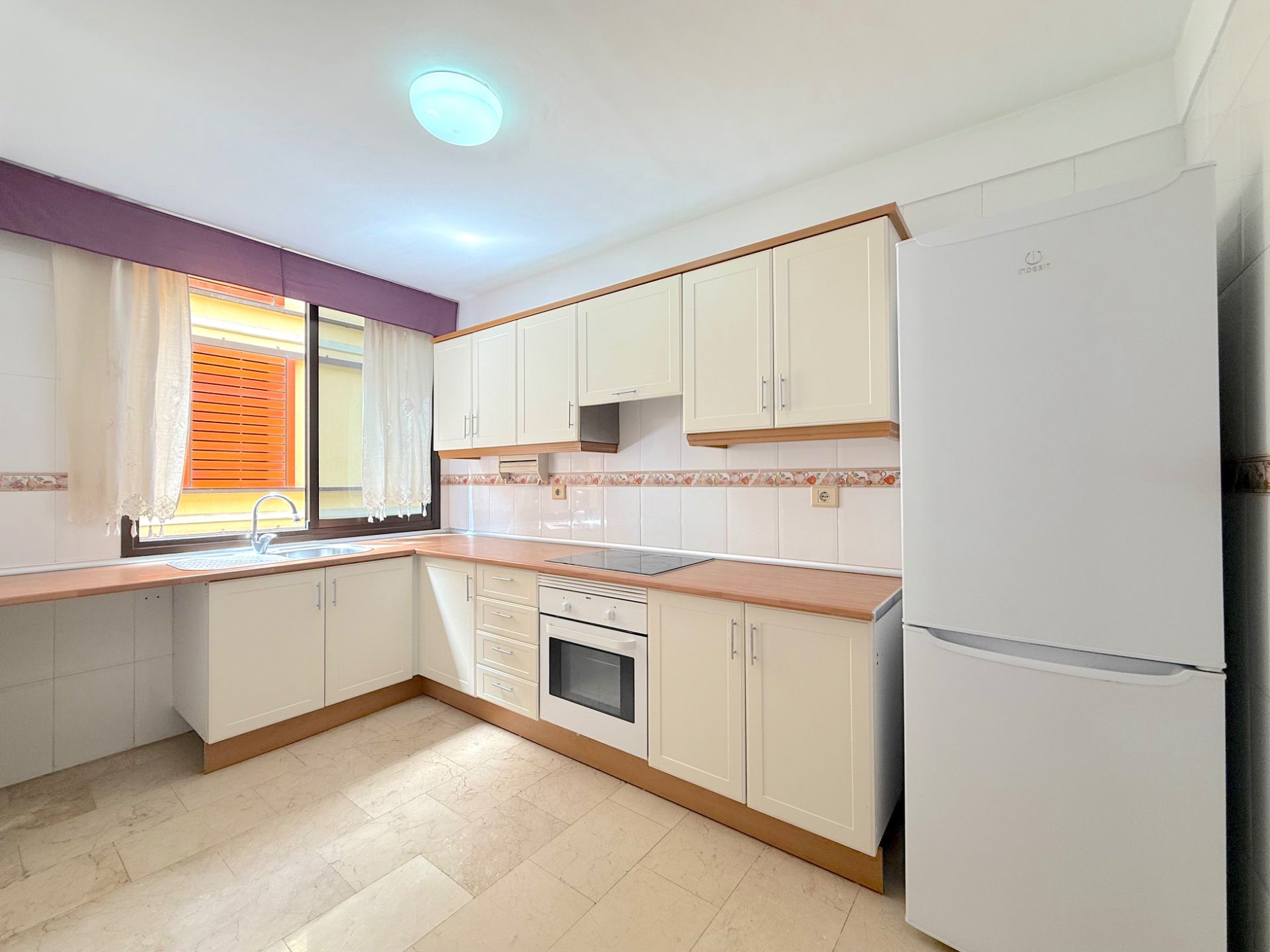 Kitchen of Flat to rent in  Santa Cruz de Tenerife Capital