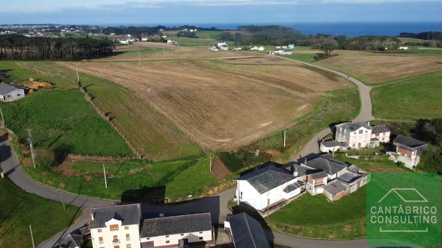 Casa o xalet en venda en Navia amb Calefacció