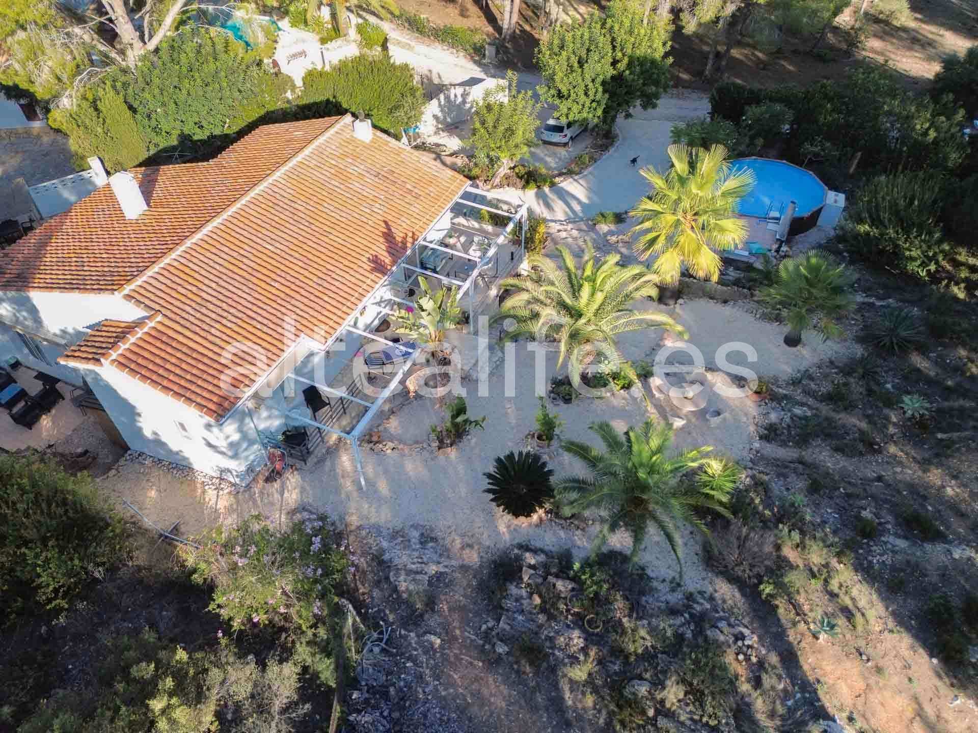 Vista exterior de Casa o xalet en venda en Altea amb Aire condicionat, Jardí privat i Terrassa