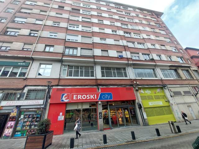 Local comercial en Venta en BRUNO MAURICIO ZABALA en Miribilla