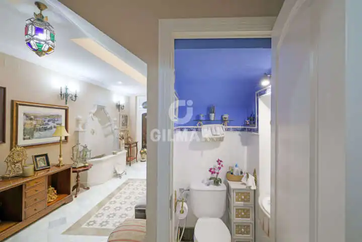 Baño de Casa adosada en venta en El Puerto de Santa María con Calefacción y Jardín privado
