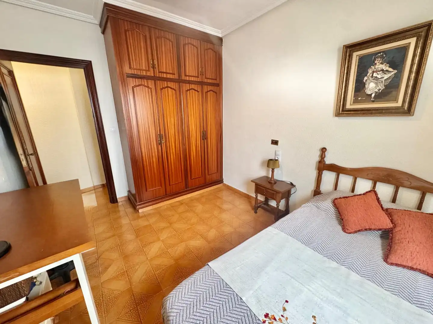 Habitación de Piso en venta en Orihuela con Aire acondicionado, Calefacción y Balcón