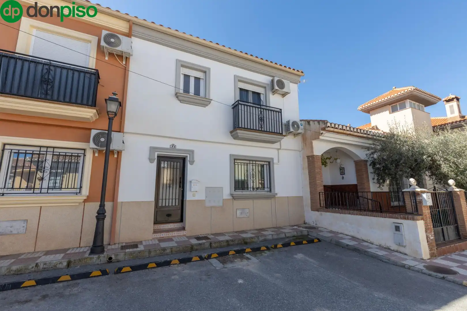 Adossat amb terrassa en venda a Calle Bermejales, imagen 27