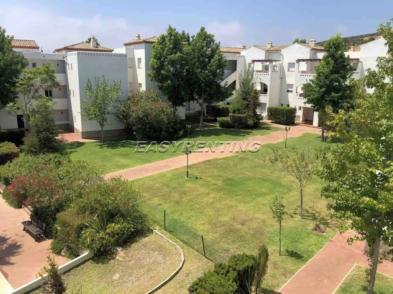 Vista exterior de Apartament de lloguer en La Alcaidesa amb Terrassa, Moblat i Piscina comunitària