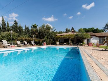 Xalet amb piscina de lloguer a El Retiro - Parque Atlántico - Ronda este