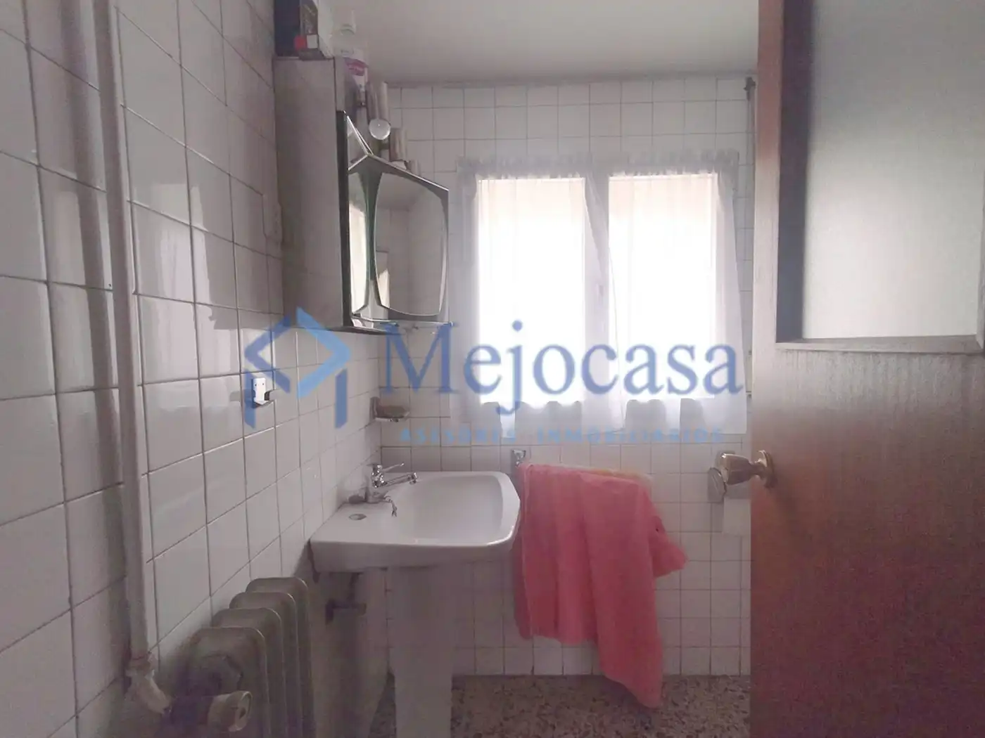 Bathroom of Houses for sale in Madrid  with Air Conditioner, Heating and Terrace