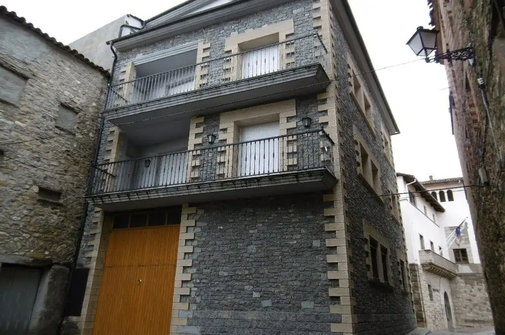 Vista exterior de Dúplex en venda en Isona i Conca Dellà