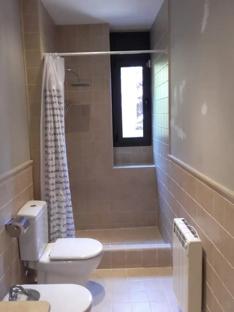 Bathroom of Houses for rent in Sant Cugat del Vallès  with Air Conditioner, Heating and Parquet flooring